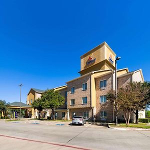 Comfort Inn & Suites Near Lake Lewisville Corinth Exterior photo