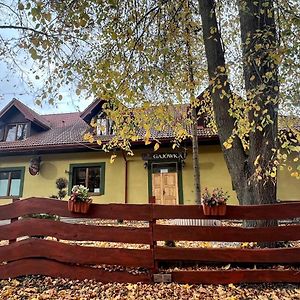 Zajazd Gajowka Hotel Zwierzyniec Exterior photo