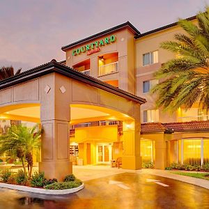 Courtyard By Marriott West Palm Beach Airport Hotel Exterior photo