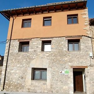 Apartamentos De Turismo Rural La Rocha Fortanete Exterior photo