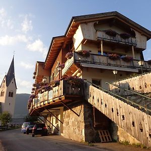 Gasthaus Dorfberg Hotel Kartitsch Room photo