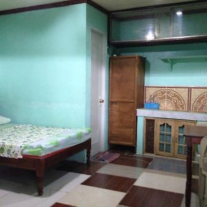 Dhayne Pension Bed & Breakfast Puerto Princesa Room photo