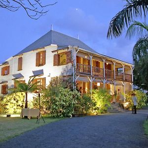 Le Jardin De Beau Vallon Bed & Breakfast Mahébourg Exterior photo