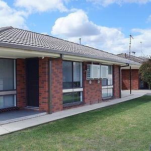 Maude St Apartments Shepparton Exterior photo