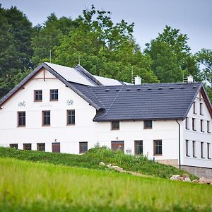 Penzion Na Belisku Hotel Březiny Exterior photo