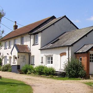 Highdown Farm Holiday Cottages Cullompton Exterior photo