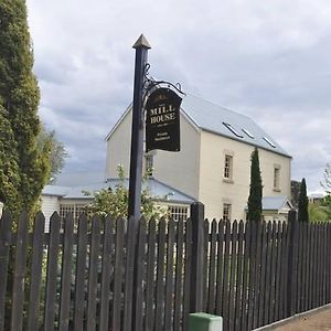 The Mill House Cottage Richmond Exterior photo