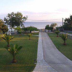 Villa Kallimanis Platanidia Exterior photo