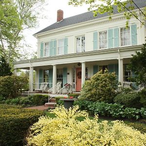 Captain Farris House Bed & Breakfast South Yarmouth Exterior photo