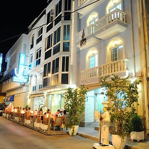 Hostal Can Marines Hotel Sant Carlos de la Ràpita Exterior photo