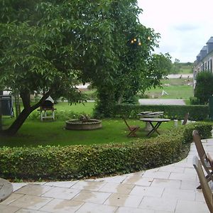 Le Clos Du Moulin Hotel Berck Exterior photo