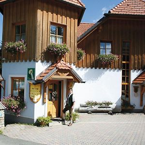 Gaestehaus Hobelleitner Hotel Sankt Blasen Exterior photo