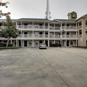 Intown Suites Extended Stay New Orleans La - Metairie Exterior photo