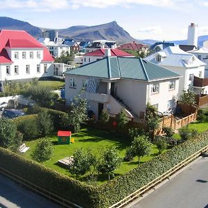 Teigur Guesthouse Akranes Exterior photo