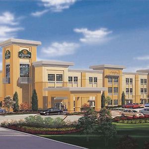 La Quinta By Wyndham St. Paul-Woodbury Hotel Exterior photo