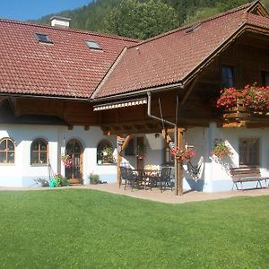 Gaestehaus Lassnig Hotel Ebene Reichenau Exterior photo