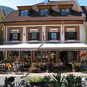 Gasthof Zum Goldenen Roessl Hotel Sachsenburg Exterior photo