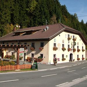 Gasthof Zum Loewen Hotel Sankt Jakob im Lesachtal Exterior photo