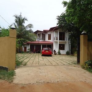 Seven Flower Hotel Holambra Exterior photo