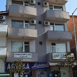 Dionis Hotel Petrici Exterior photo