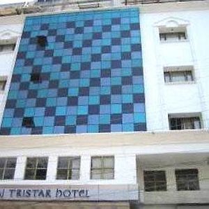 Taj Tristar Hotel Hyderabad Exterior photo