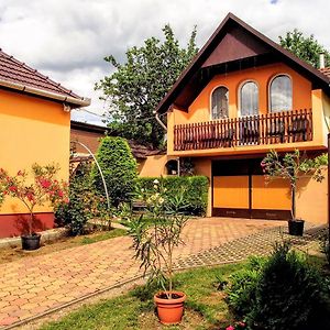 Bihari Vendeghaz Hotel Felsőtárkány Exterior photo