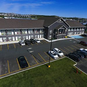 Crossroads Inn & Suites St. John's Exterior photo