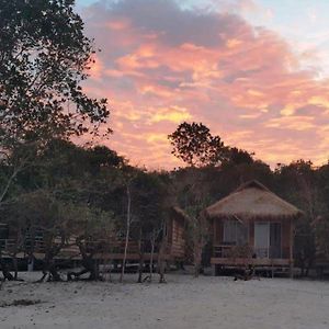 Natural Island Bungalows Koh Rong Sanloem Exterior photo