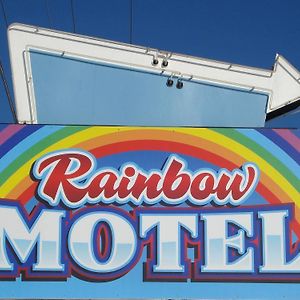 Rainbow Motel Watertown Exterior photo