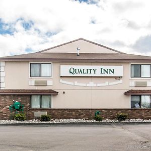 Quality Inn Saint Ignace Exterior photo