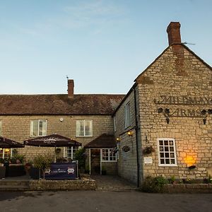 Mildmay Arms Hotel Queen Camel Exterior photo