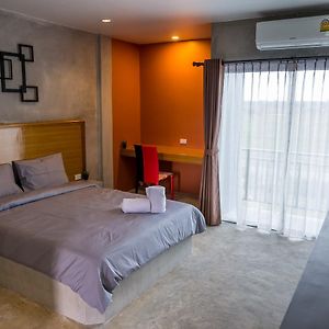 B3 Hotel Nakhon Si Thammarat Exterior photo