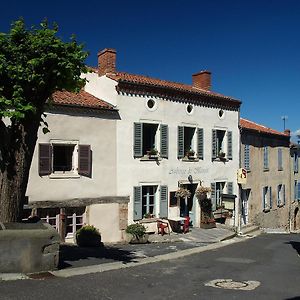 Auberge De Margot Hotel Usson Exterior photo