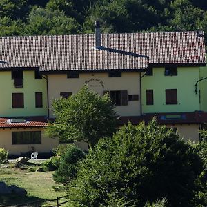 La Nuvola sul Mare Hotel Vara Superiore Exterior photo