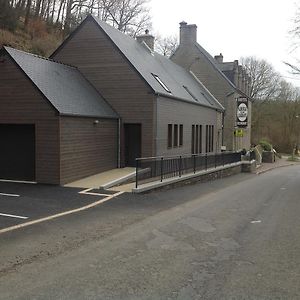 Auberge De L'Abbaye-Logis Hotel Restaurant Hambye Exterior photo