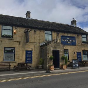 The Blacksmiths Arms Penistone Exterior photo