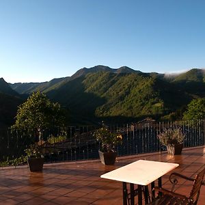 El Mirador De Fuentes Del Narcea Hotel Moncó Exterior photo