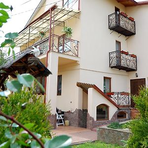 U Olgi Hotel Truskaveț Exterior photo