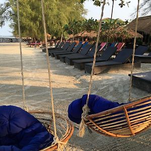 Mary Beach Bungalows Sihanoukville Exterior photo