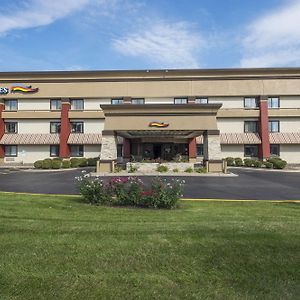 Baymont By Wyndham Chicago/Alsip Hotel Exterior photo