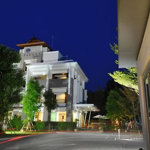 Bakaam Boutique Hotel Khon Kaen Exterior photo