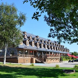 Hotel Cap-Aux-Pierres L'Isle-aux-Coudres Exterior photo