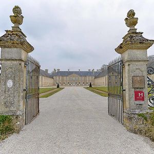 Chateau d'Audrieu Hotel Exterior photo