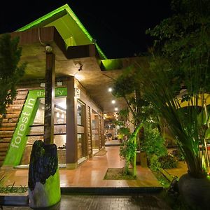 Lawaka Hotel Ampana Exterior photo
