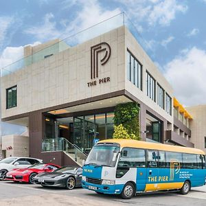 The Pier Hotel Hong Kong Exterior photo