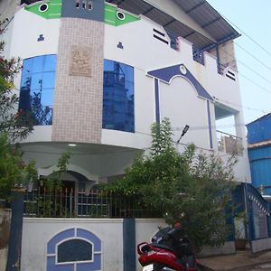 Rr Home Stay Karaikal Exterior photo