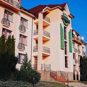 Chervona Gora Hotel Muncaci Exterior photo