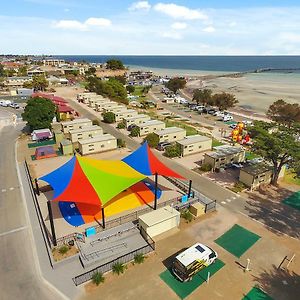 Moonta Bay Holiday Park Hotel Port Moonta Exterior photo