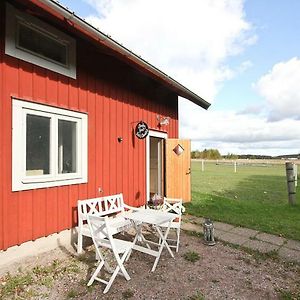 Broby Bed & Breakfast Entreplan Bed & Breakfast Nyköping Exterior photo