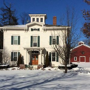 Antique Mansion B & B Rutland Exterior photo